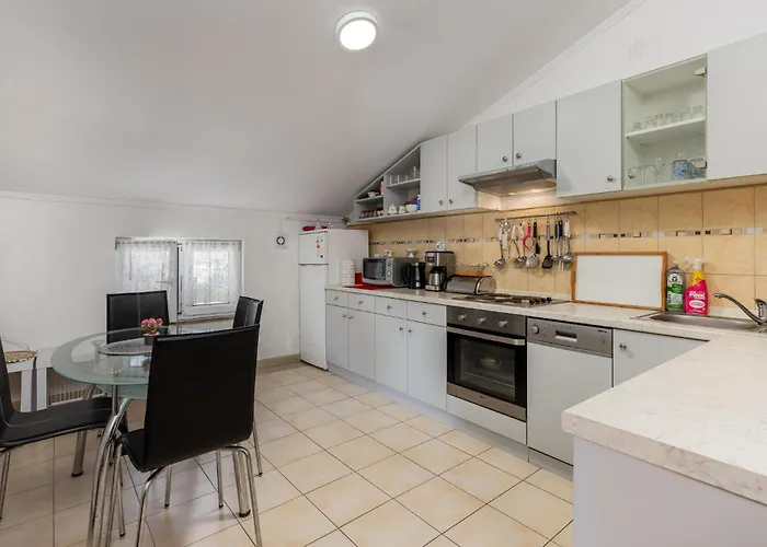 Apartment Beautiful In With Wifi Opric
